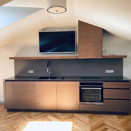 Roze Republikas Apartments Liepāja Dış mekan fotoğraf