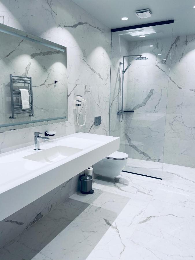 Roze Republikas Apartments Liepāja Dış mekan fotoğraf