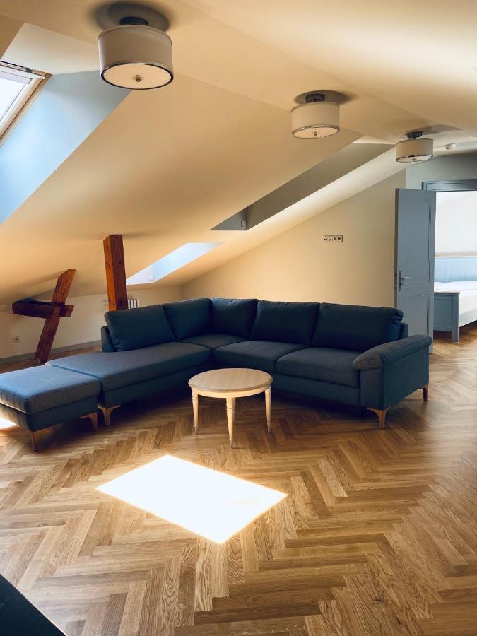 Roze Republikas Apartments Liepāja Dış mekan fotoğraf